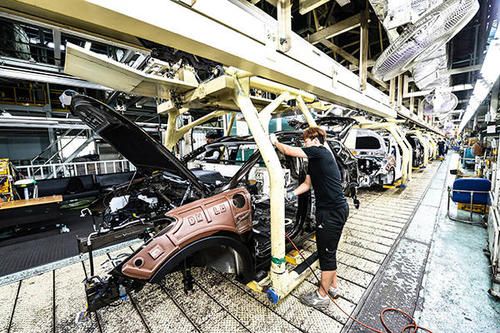 1月銷量下跌近兩成,中國汽車市場(chǎng)路在何方